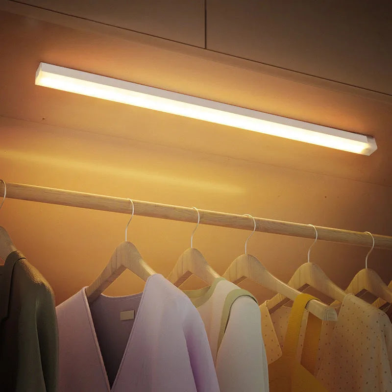 Motion Sensor LED Night Light – Wireless, Rechargeable, Type-C, for Cabinets & Stairs